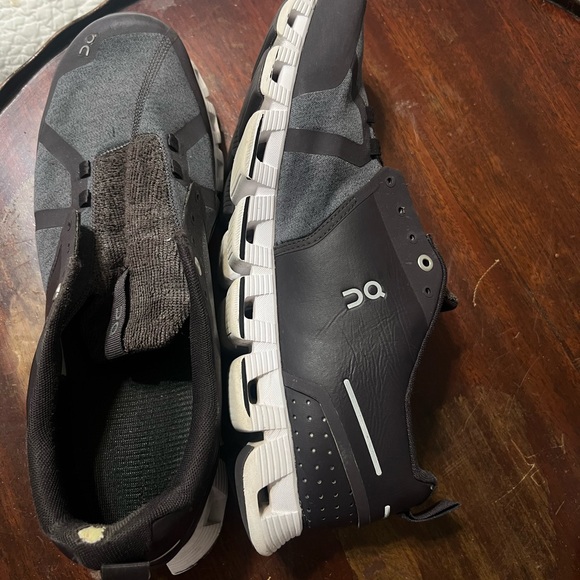 On running Cloud Terry pebble Swiss Engineering size 11.5 - Picture 5 of 9